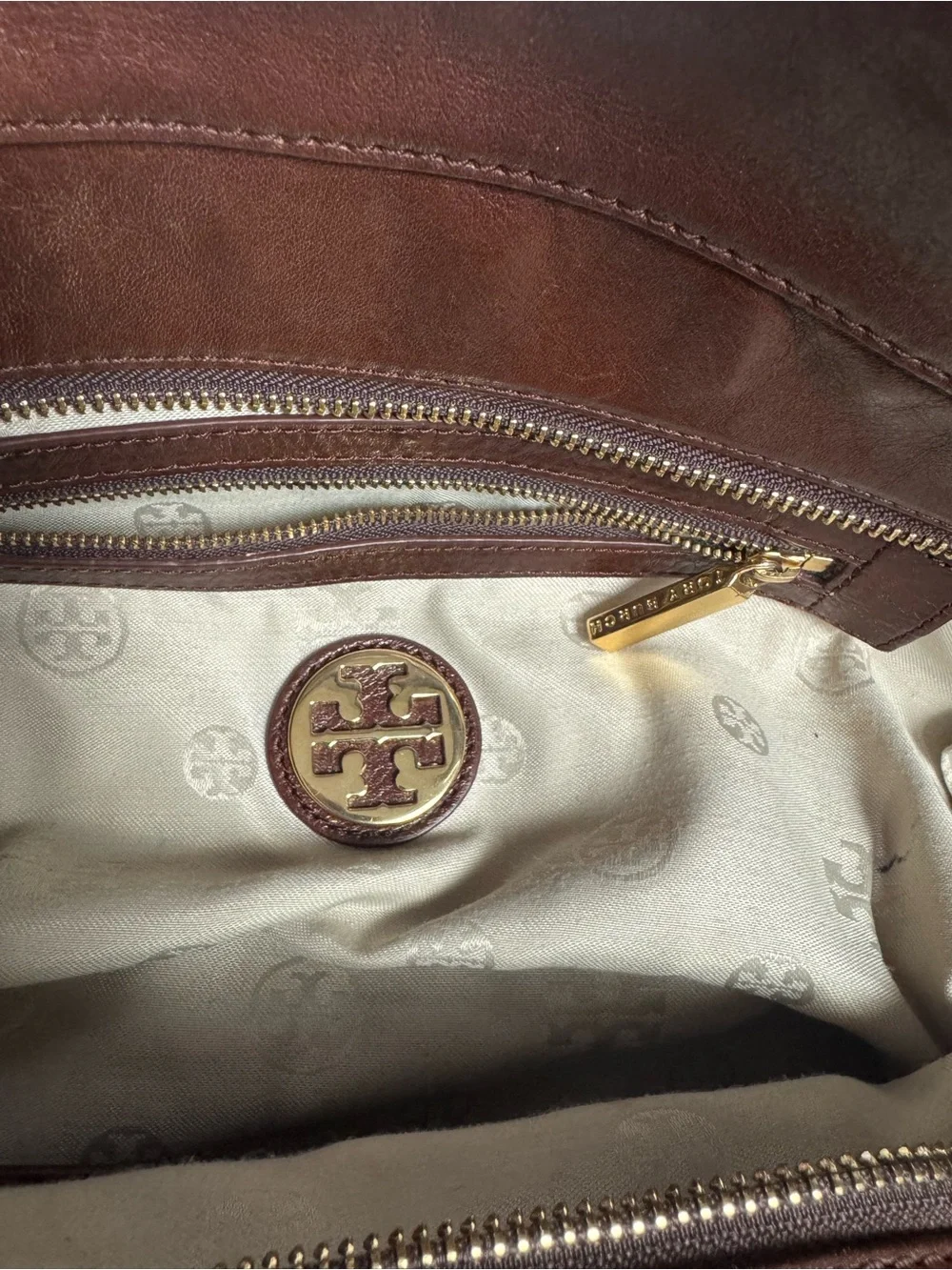 Tory Burch good used